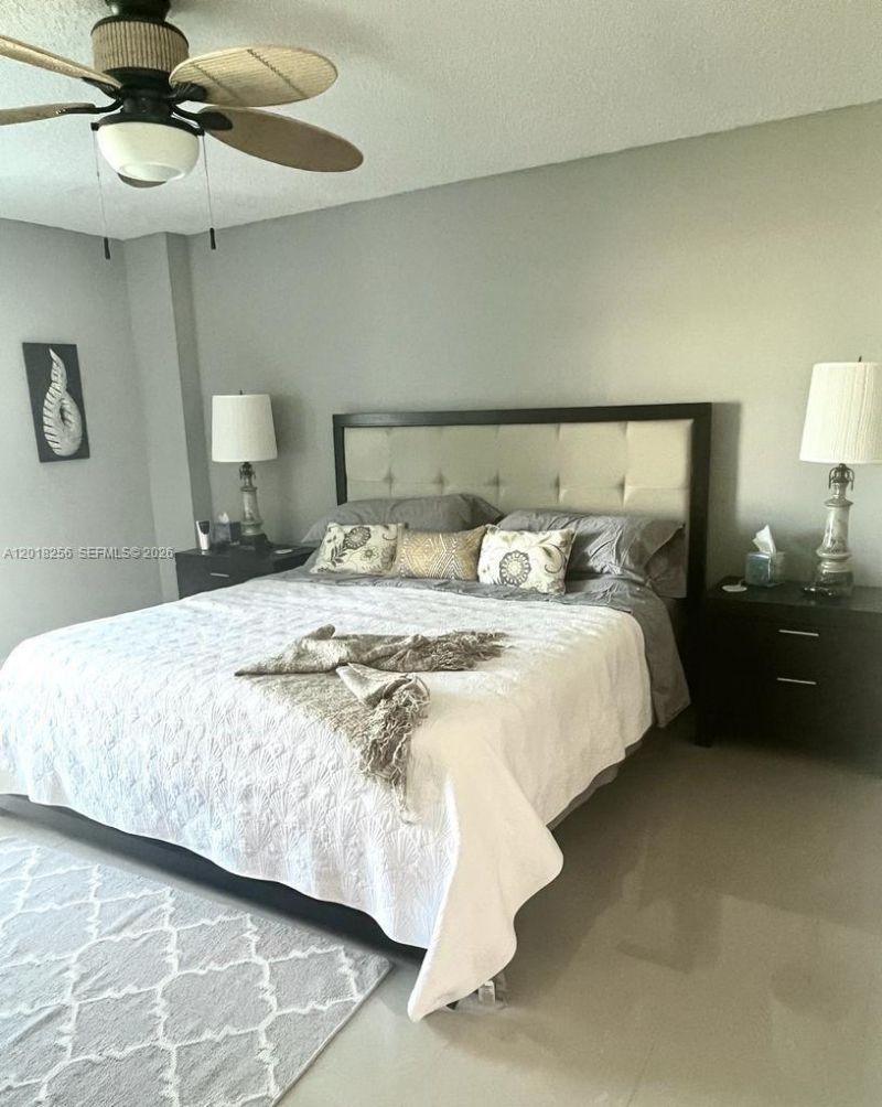 3530 Mystic Pointe Dr , Unit 2312, Aventura, FL 33180 Photo
