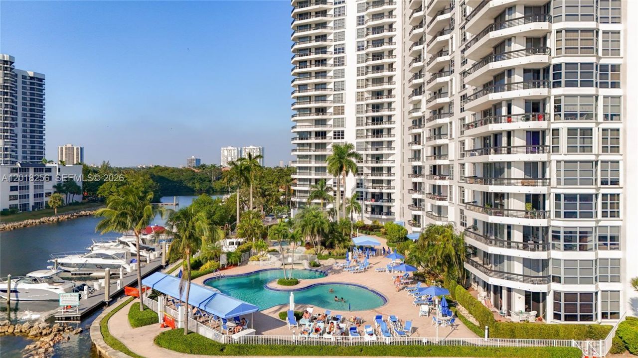 3530 Mystic Pointe Dr , Unit 2312, Aventura, FL 33180 Photo