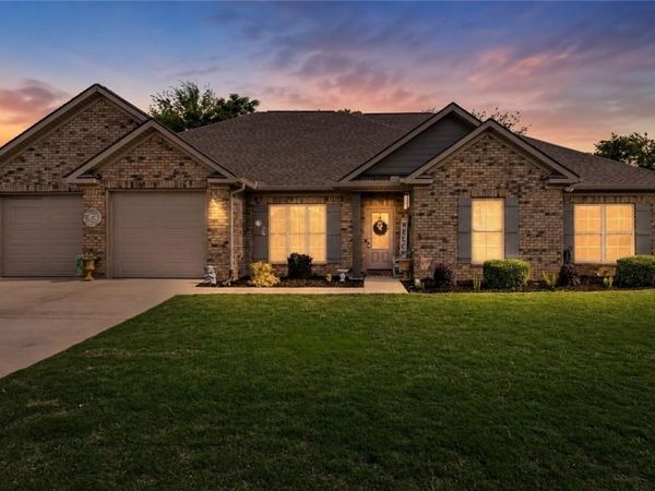 12449 Orchard Trace , Moundville, AL 35474