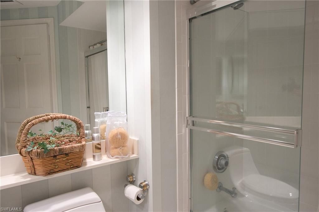 8990 Bay Colony Dr , Unit 1002, Naples, FL 34108 Photo