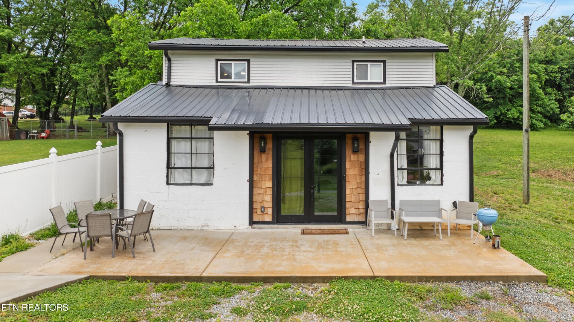 624 Dry Gap Pike, Knoxville, TN 37912 Main Photo