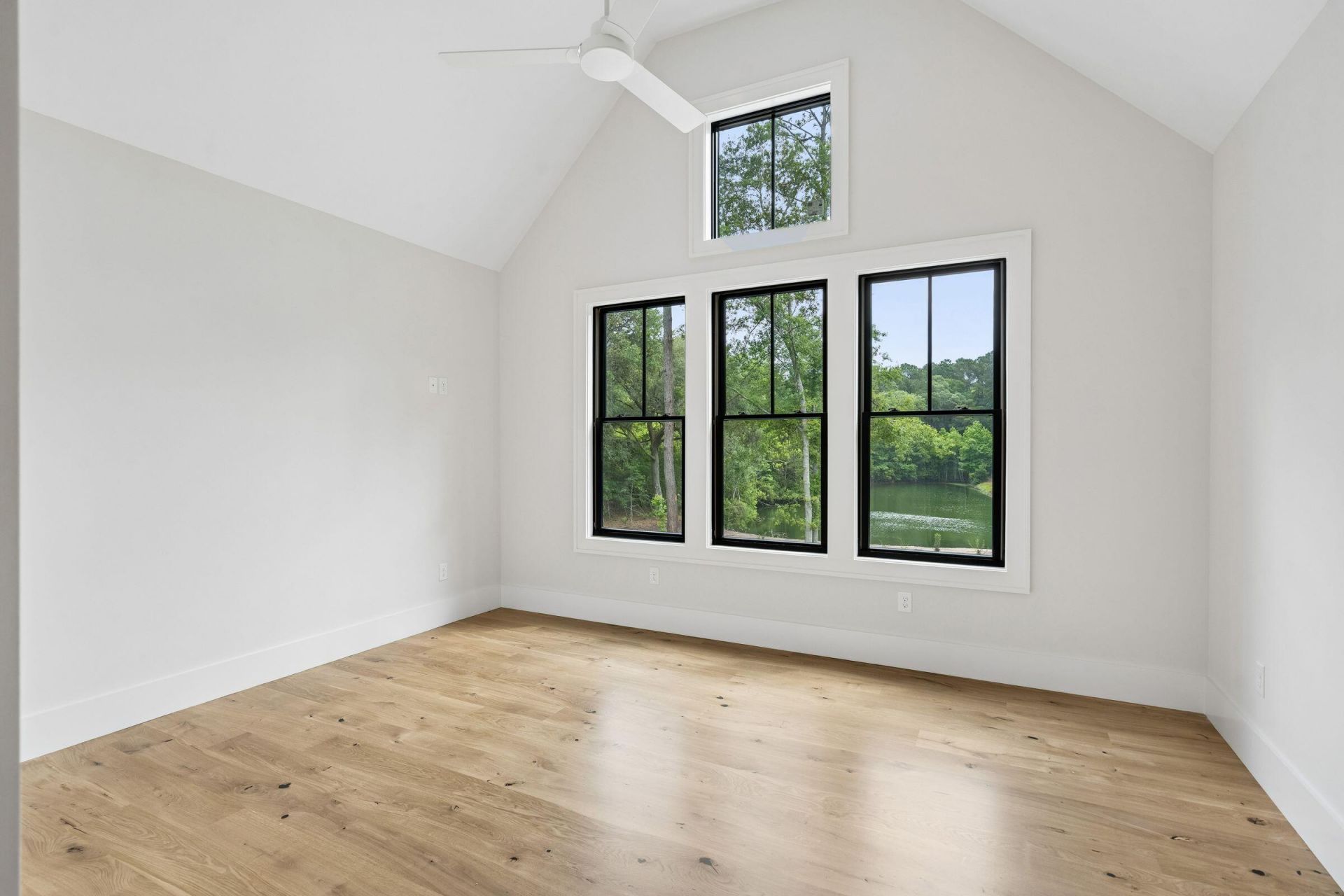 2486 Bald Eagle Court Photo 98