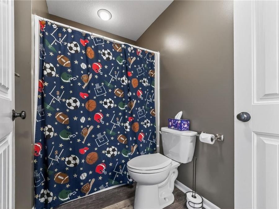 Property Image 36