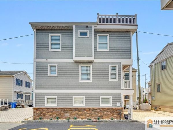 105 W Channel Way, Lavallette, NJ 08735