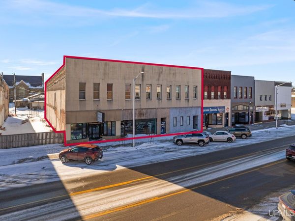1107 and 1109 Ludington Street, Escanaba, MI 49829