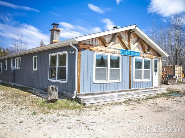 2124 N State HWY M-94 Road, Hiawatha Twp, MI 49854