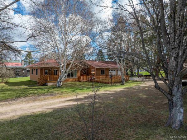 N1060 Trenary Avenue, Mathias Twp, MI 49891