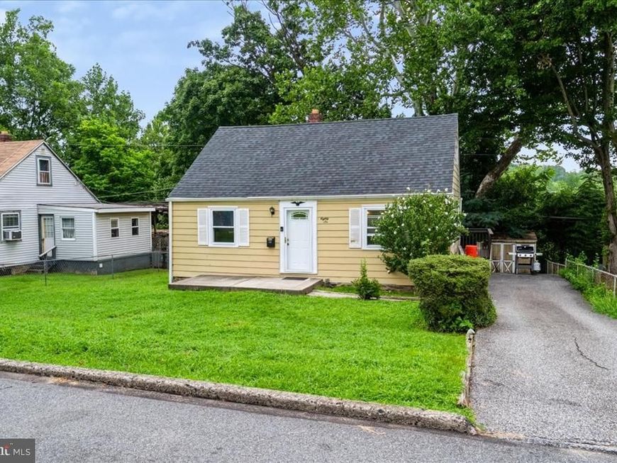 86 Mildred Lane, Aston, PA 19014 Main Photo