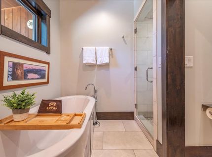 11090 Henness Road, Truckee, CA 96161 Photo