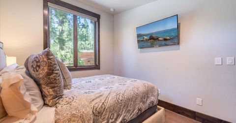 11090 Henness Road, Truckee, CA 96161 Photo