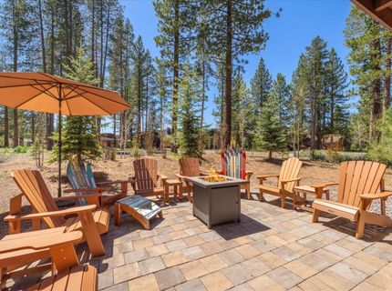 11090 Henness Road, Truckee, CA 96161 Photo