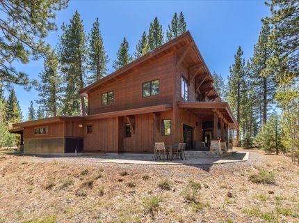 11090 Henness Road, Truckee, CA 96161 Photo