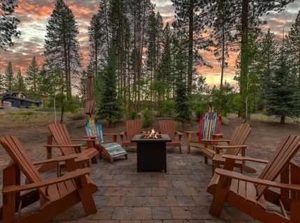 11090 Henness Road, Truckee, CA 96161 Photo