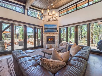 11090 Henness Road, Truckee, CA 96161 Photo