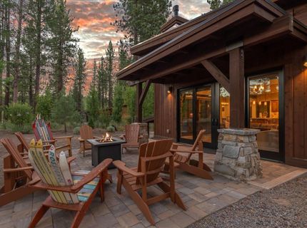 11090 Henness Road, Truckee, CA 96161 Photo