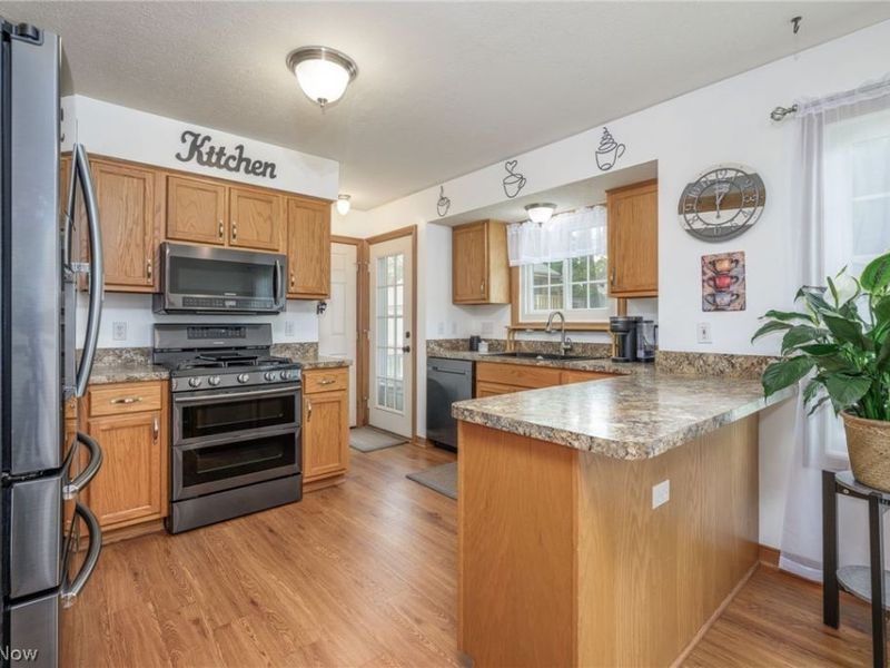 412 Lincoln Avenue, Cuyahoga Falls, OH 44221 Photo 6