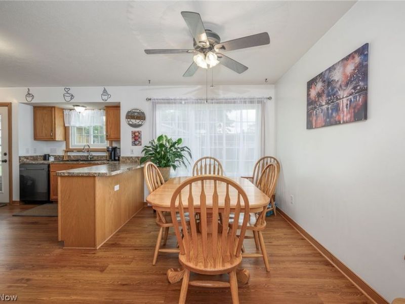 412 Lincoln Avenue, Cuyahoga Falls, OH 44221 Photo 9