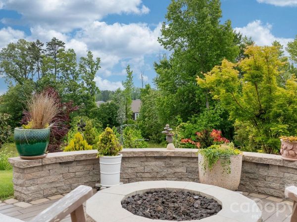 5034 Grand Champion Court, Iron Station, NC 28080