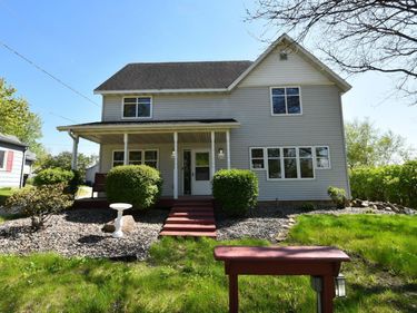131 E 7th Street, Zumbrota, MN 55992