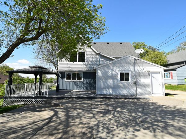 131 E 7th Street, Zumbrota, MN 55992