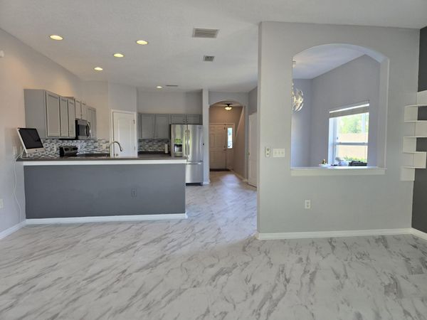 1112 Andrew Aviles Circle, Tampa, FL 33619