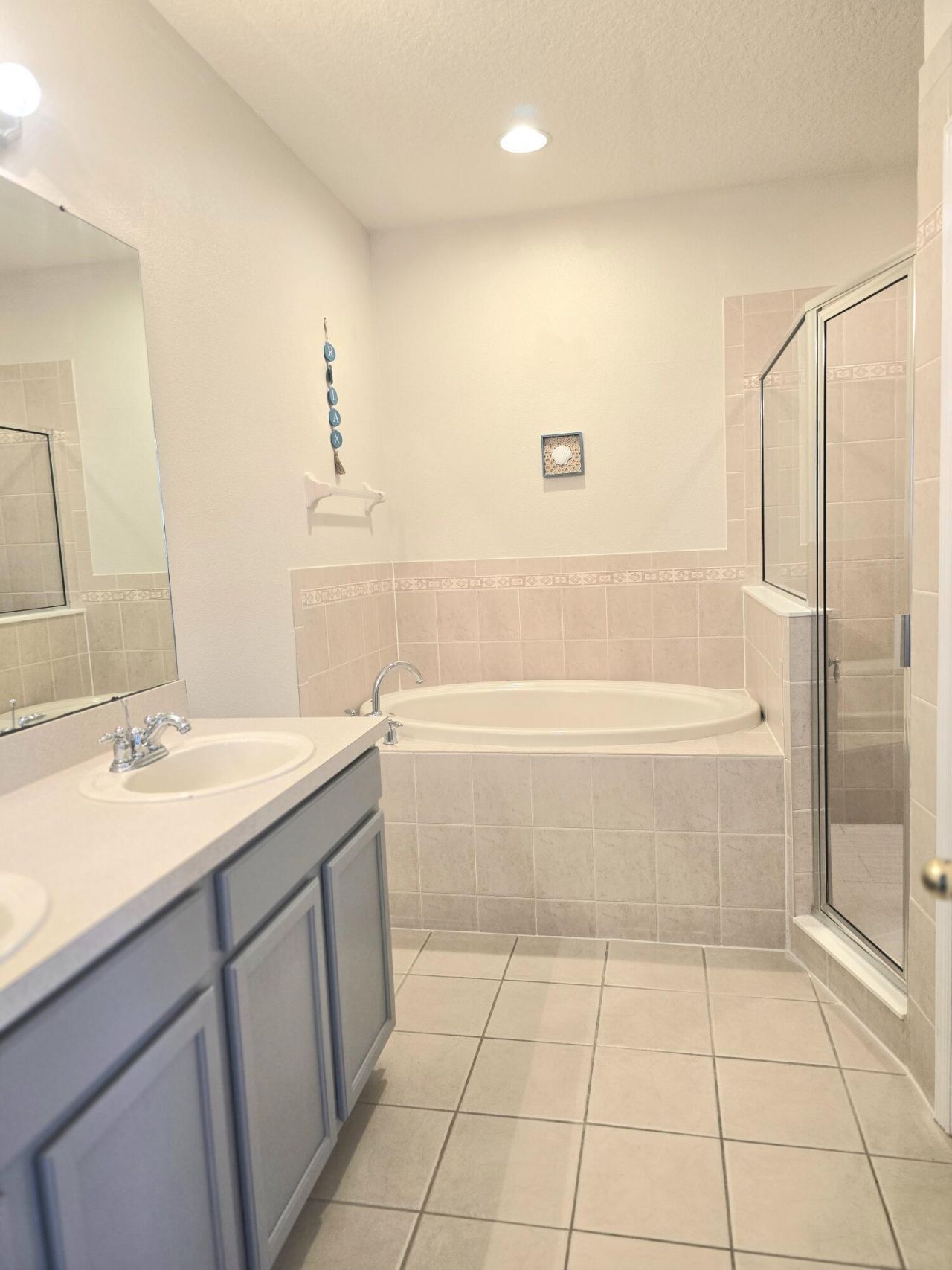 1112 Andrew Aviles Circle, Tampa, FL 33619 Photo