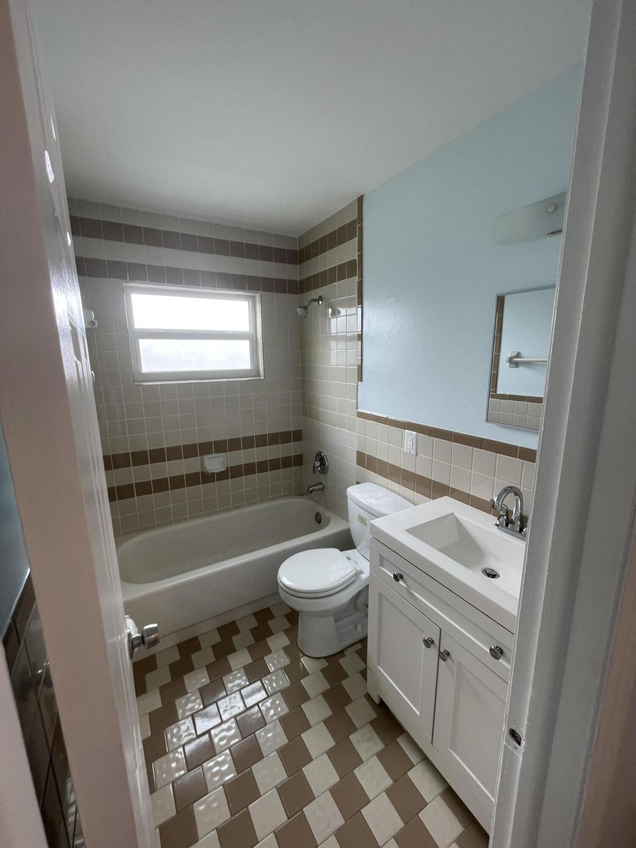 294 Springfield Drive, West Palm Beach, FL 33415 Photo