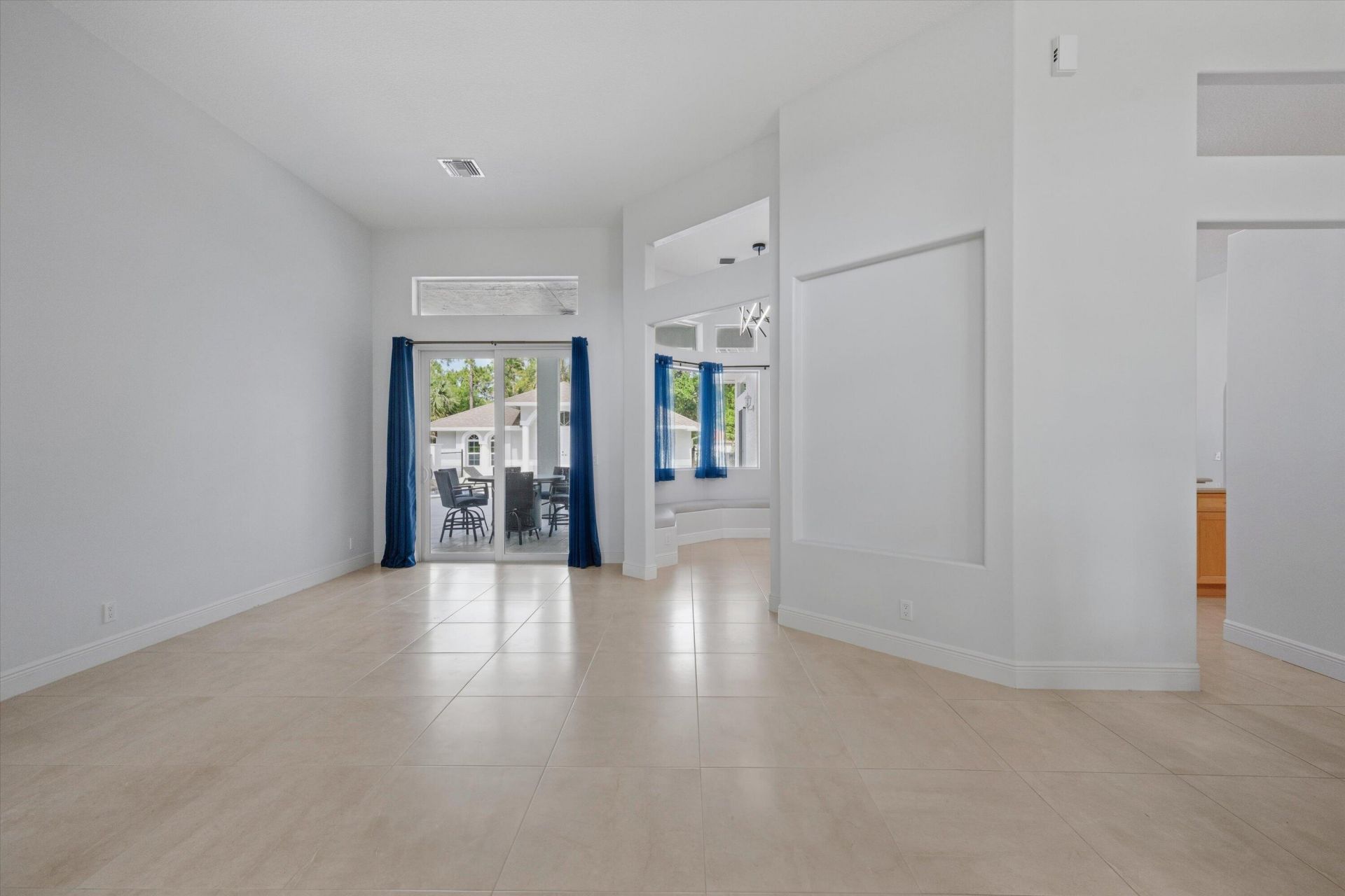 17038 N 61st Pl Place N, The Acreage, FL 33470 Photo