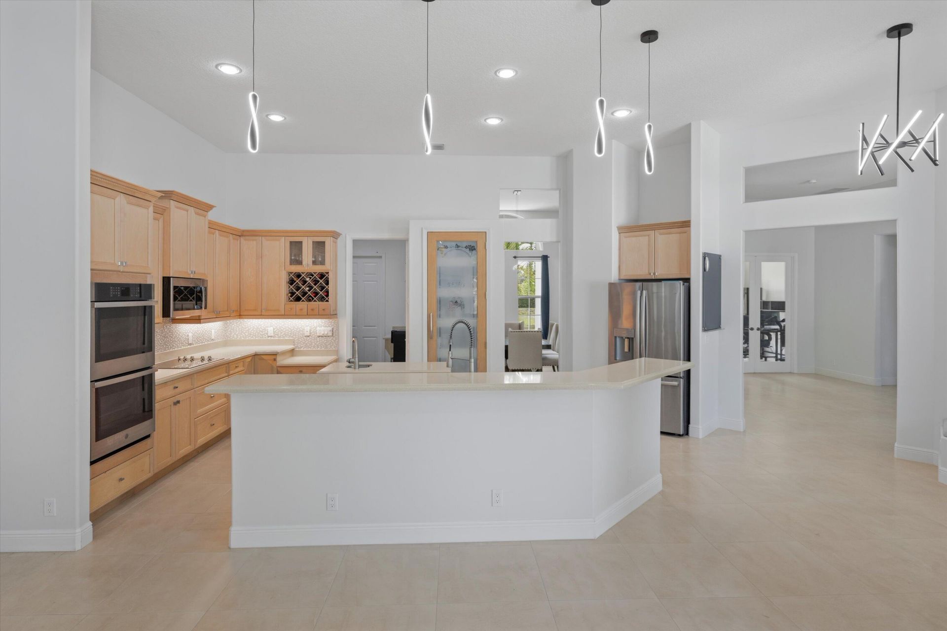 17038 N 61st Pl Place N, The Acreage, FL 33470 Photo