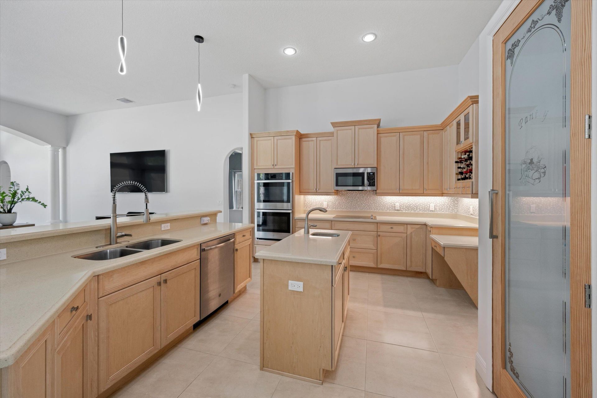 17038 N 61st Pl Place N, The Acreage, FL 33470 Photo