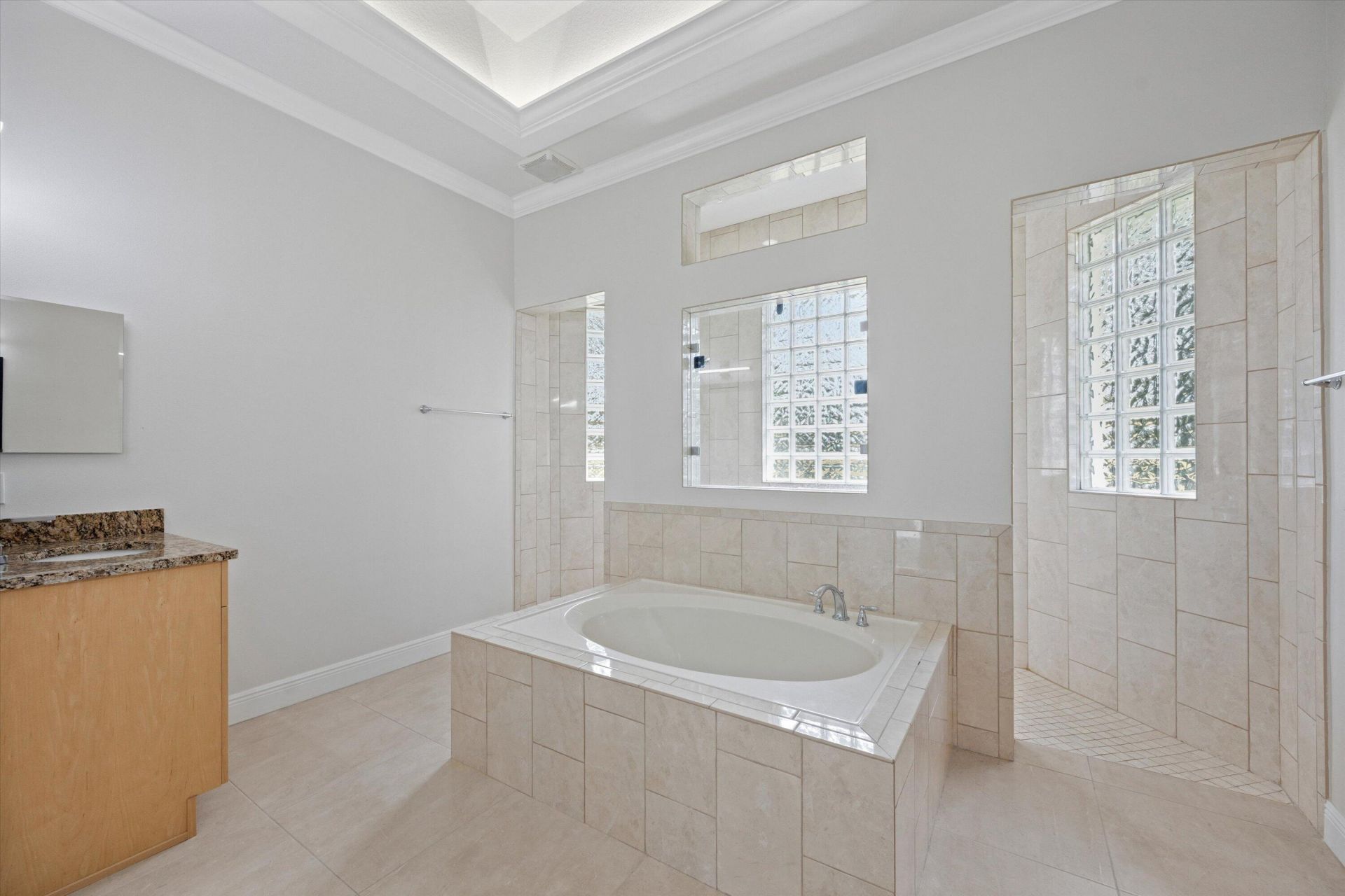 17038 N 61st Pl Place N, The Acreage, FL 33470 Photo