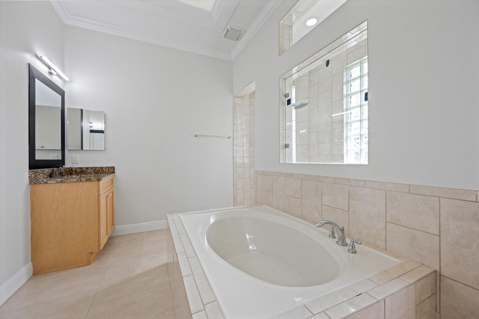 17038 N 61st Pl Place N, The Acreage, FL 33470 Photo