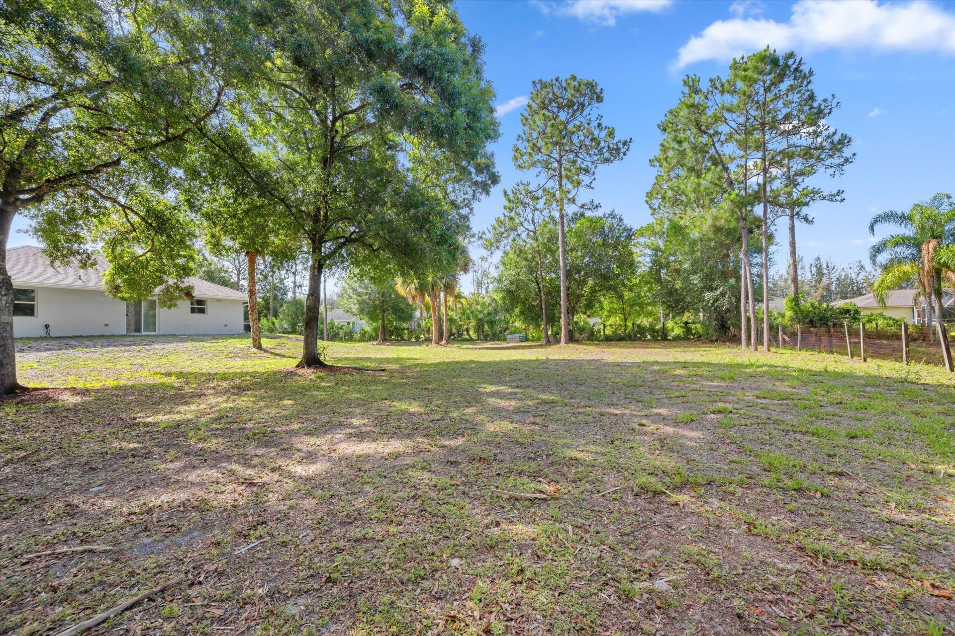 17038 N 61st Pl Place N, The Acreage, FL 33470 Photo