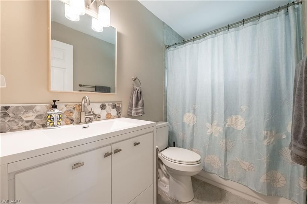 2025 SE 39th St , Cape Coral, FL 33904 Photo
