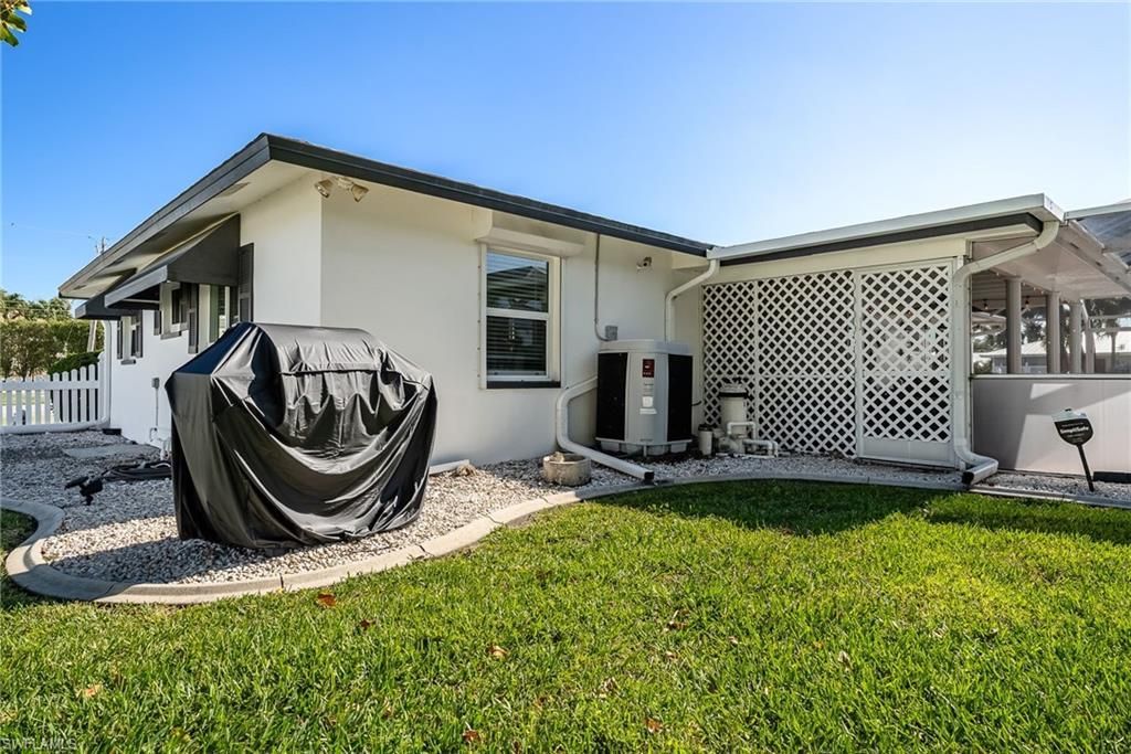 2025 SE 39th St , Cape Coral, FL 33904 Photo