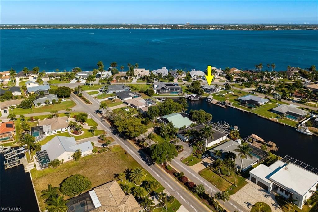 2025 SE 39th St , Cape Coral, FL 33904 Photo