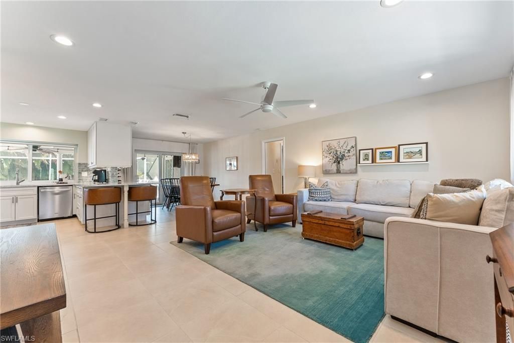 2025 SE 39th St , Cape Coral, FL 33904 Photo