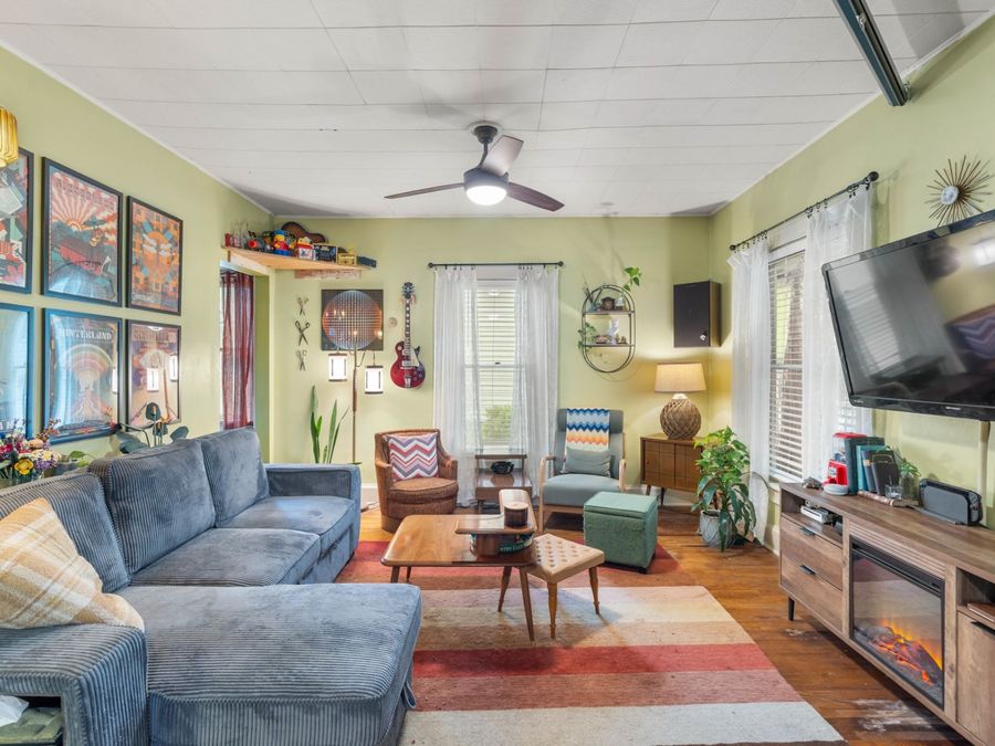 Property Image 6