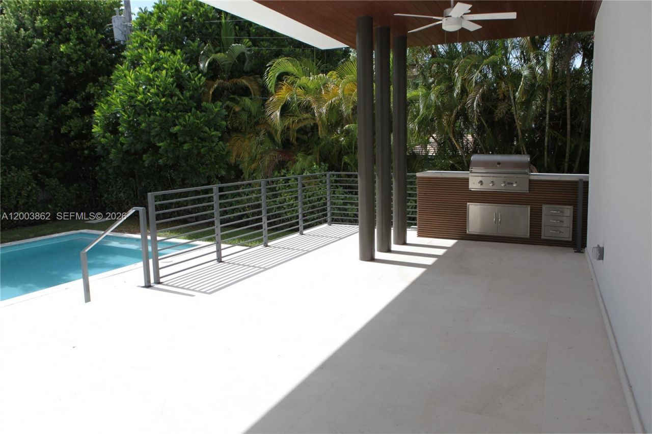 Please Call For Address, Key Biscayne, FL 33149 Photo