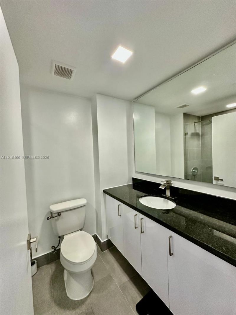 185 SE 14th Ter, Unit 1905, Miami, FL 33131 Photo