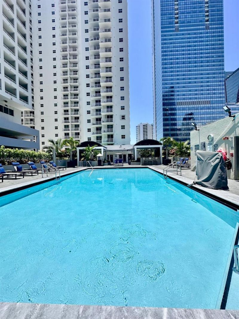 185 SE 14th Ter , Unit 1905, Miami, FL 33131 Photo