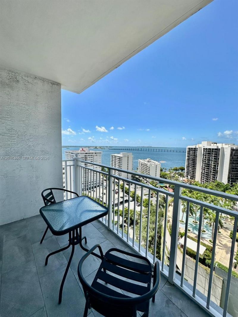185 SE 14th Ter, Unit 1905, Miami, FL 33131 Photo