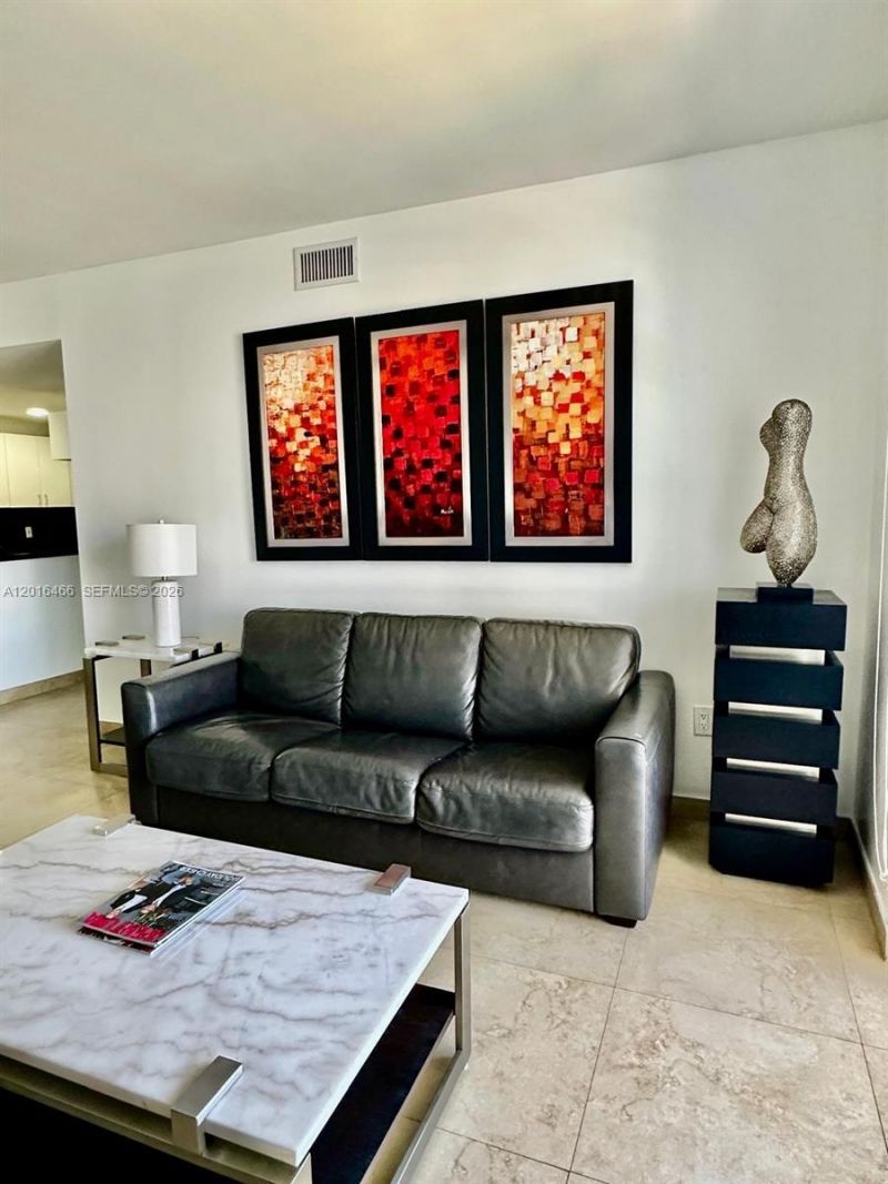 185 SE 14th Ter, Unit 1905, Miami, FL 33131 Photo