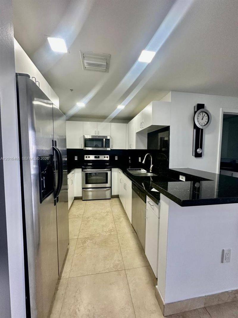 185 SE 14th Ter , Unit 1905, Miami, FL 33131 Photo