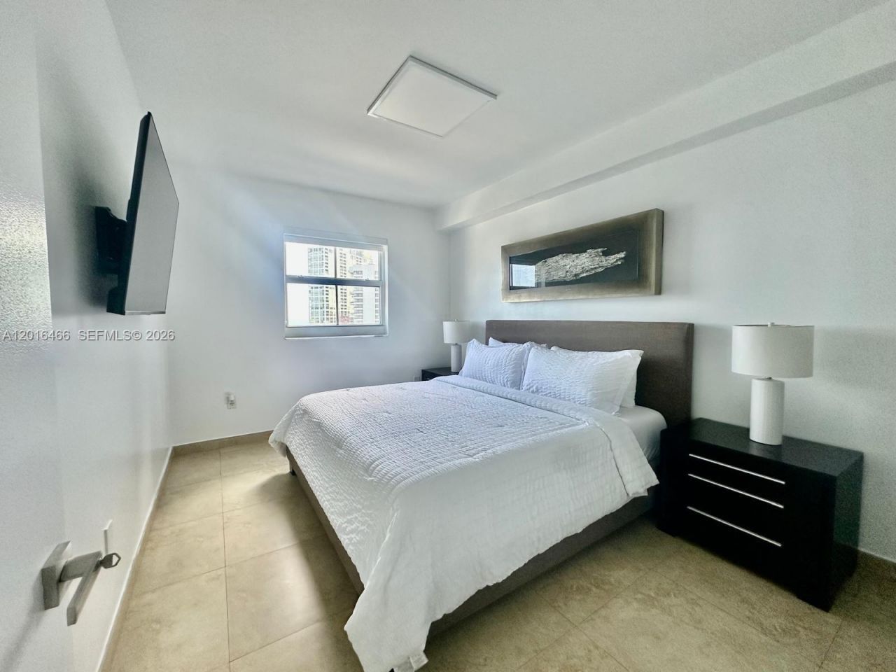 185 SE 14th Ter , Unit 1905, Miami, FL 33131 Photo