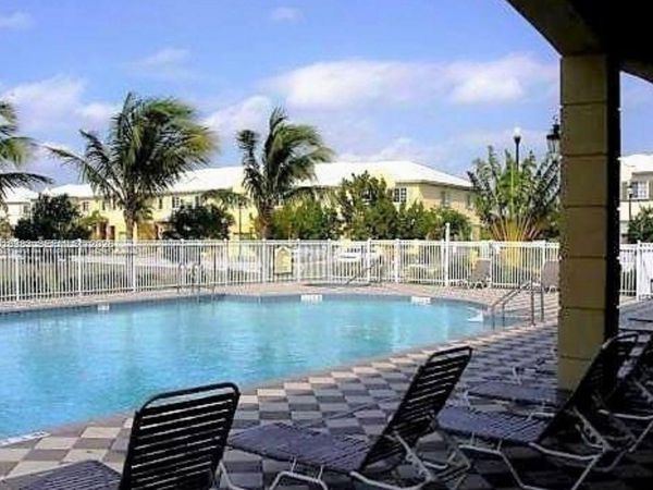 1971 Freeport Ln , Unit 4915, Riviera Beach, FL 33404