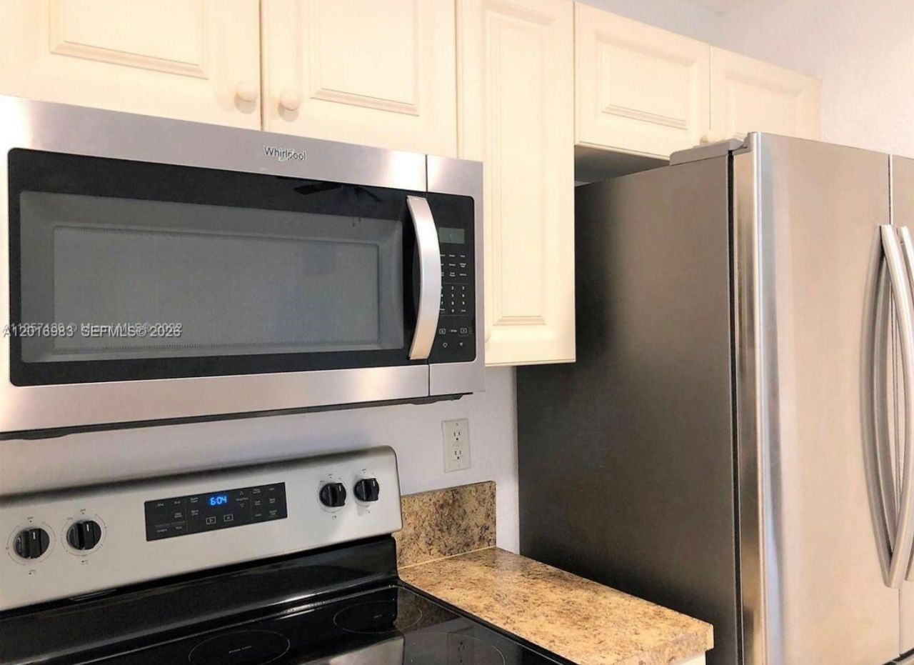 1971 Freeport Ln , Unit 4915, Riviera Beach, FL 33404 Photo
