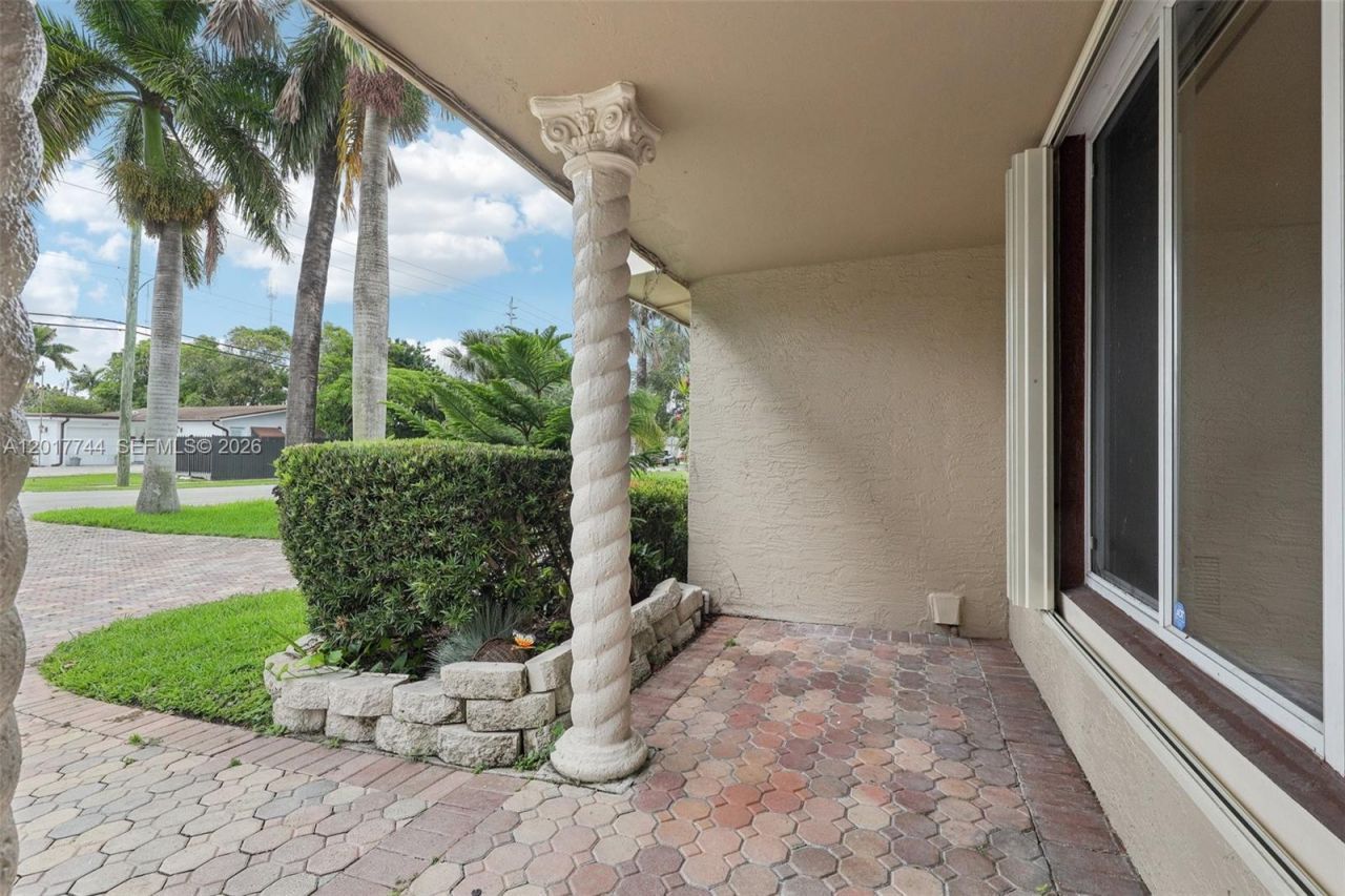 3842 Jasmine Avenue , Miramar, FL 33023 Photo