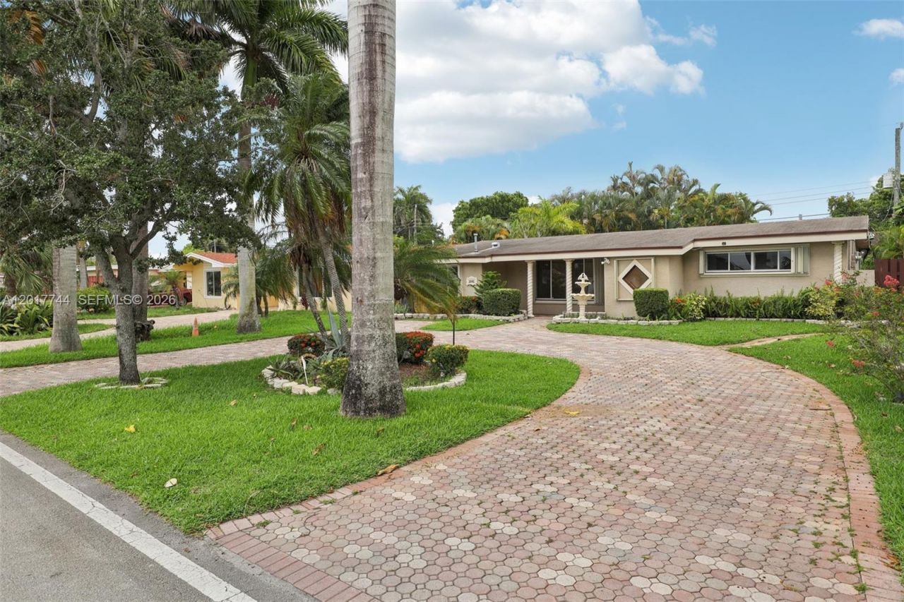 3842 Jasmine Avenue , Miramar, FL 33023 Photo