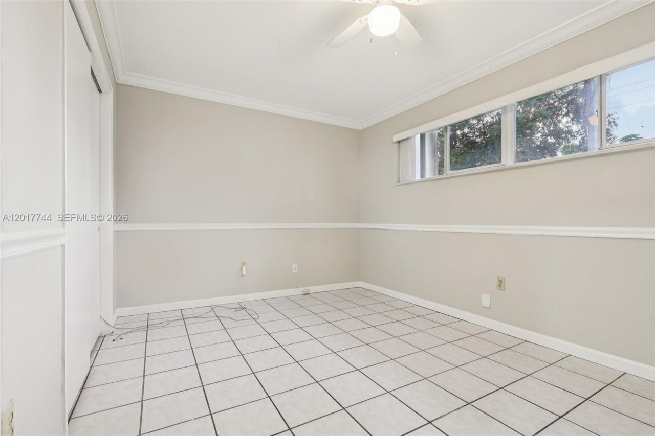 3842 Jasmine Avenue , Miramar, FL 33023 Photo